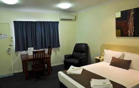 Bluewater Harbour Motel Bowen - Hervey Bay Accommodation 4