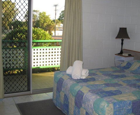 Country Road Motel - Tourism Hervey Bay 2