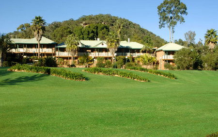 Australis Retreat At Wisemans - Hervey Bay Accommodation 2