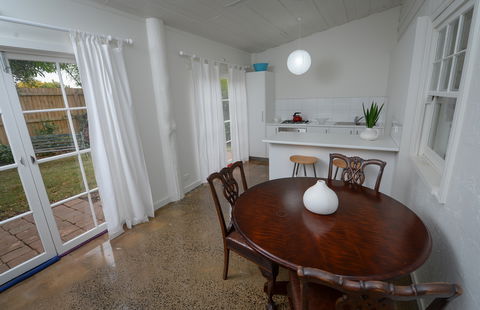 Surfers Palace Torquay - Tourism Hervey Bay 2