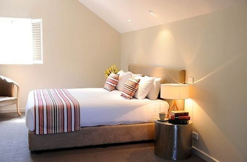 The Haus Studio Apartments - Hervey Bay Accommodation 6