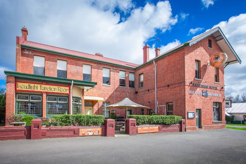 Holgate Brewhouse - Hervey Bay Accommodation 0