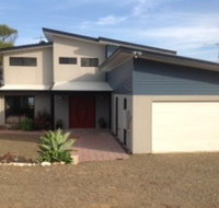 Wahroonga on the Water - Hervey Bay Accommodation