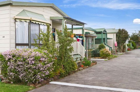 Chelsea Holiday Park - Hervey Bay Accommodation 0
