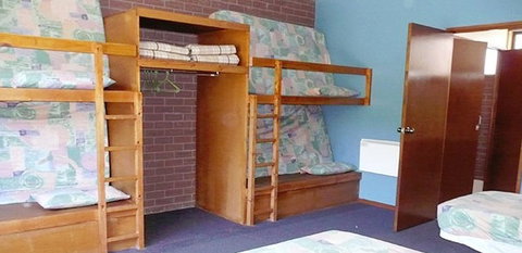 Norval Lodge - Hervey Bay Accommodation 1