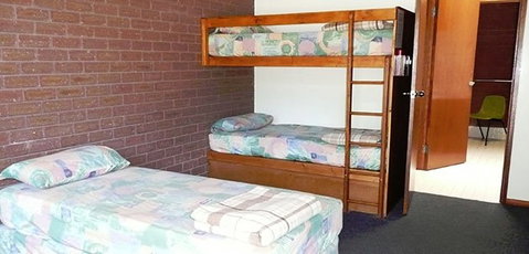Norval Lodge - Hervey Bay Accommodation 2