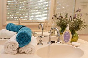 Colenso Country Retreat And Walker’s Cottage  - Tourism Hervey Bay 2