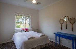 Colenso Country Retreat And Walker’s Cottage  - Tourism Hervey Bay 3