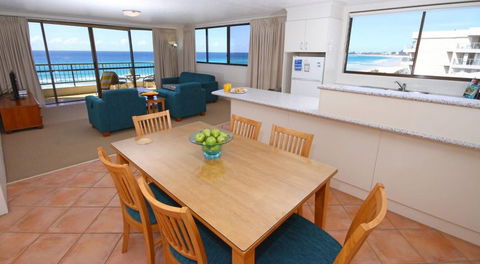 San Simeon Beachfront Apartments - Hervey Bay Accommodation 8