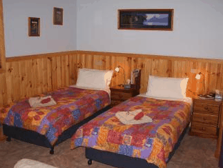 Derwent Bridge Chalets - Hervey Bay Accommodation 2