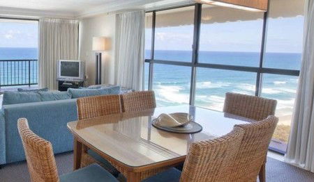 De Ville Apartments - Hervey Bay Accommodation 1
