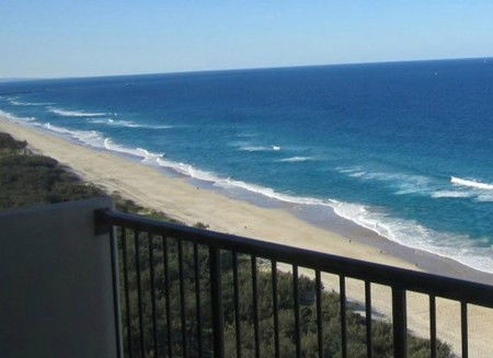 De Ville Apartments - Hervey Bay Accommodation 2