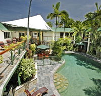 Bay Village Tropical Retreat Cairns - Hervey Bay Accommodation