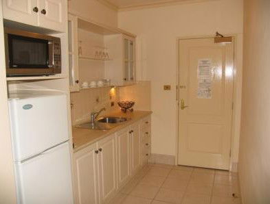 The Lawson Motor Inn - Hervey Bay Accommodation 3