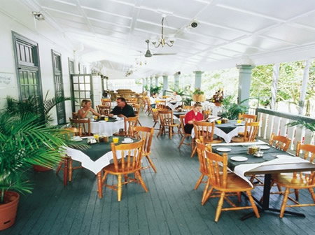 Hides Hotel Cairns - Hervey Bay Accommodation 3