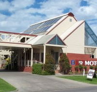 Riverboat Lodge Motor Inn - Hervey Bay Accommodation