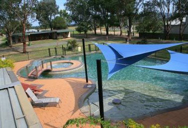 Valley Vineyard Tourist Park - Hervey Bay Accommodation 0