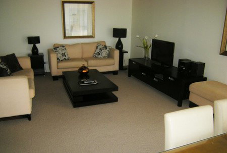 Pacific Regis Beachfront Apartments - Hervey Bay Accommodation 2