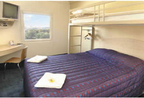 Motel Formule 1 Dandenong - Hervey Bay Accommodation 0