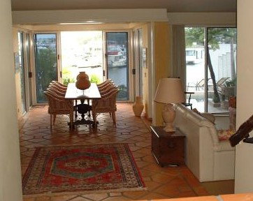 Sanctuary Cove Villas - Tourism Hervey Bay 0