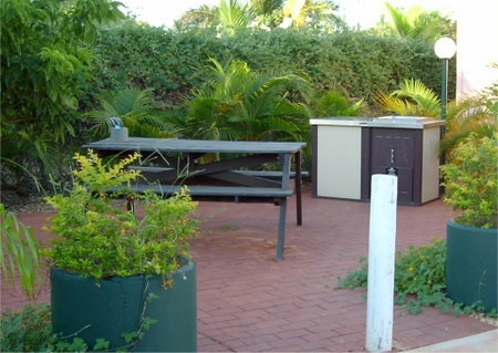 Broome Motel - Hervey Bay Accommodation 2