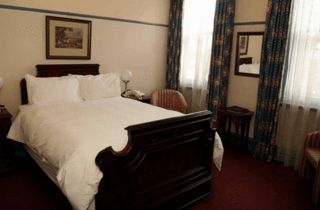The Yarra Glen Grand Hotel - Hervey Bay Accommodation 5