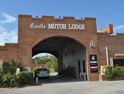 Castle Motor Lodge - Hervey Bay Accommodation 2