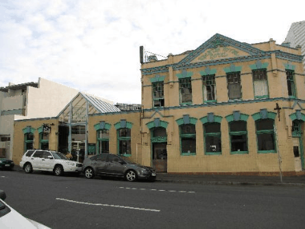 Theatre Royal Hotel - Hervey Bay Accommodation 1