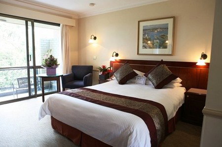 Best Western Twin Towers Inn - Tourism Hervey Bay 1