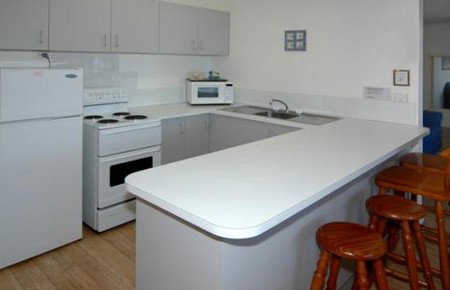 Korora Court On The Beach - Hervey Bay Accommodation 4