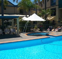 Ocean Side Hawks Nest - Hervey Bay Accommodation