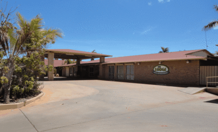 The Lodge Motel - Hervey Bay Accommodation 1