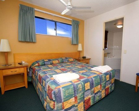 Caribbean Resort - Hervey Bay Accommodation 0