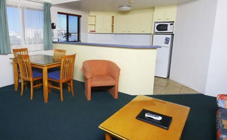 Caribbean Resort - Hervey Bay Accommodation 1