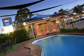 Best Western Pevensey Motor Lodge - Hervey Bay Accommodation 2