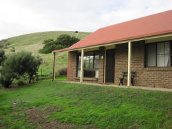 Carrickalinga Cove Apartments - Hervey Bay Accommodation 2