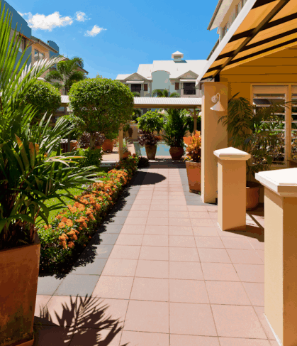 Cairns Queens Court - Hervey Bay Accommodation 5