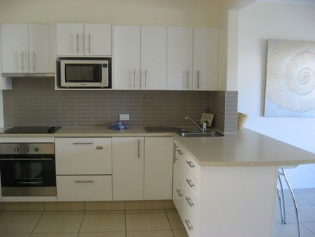 Terrapin Apartments - Hervey Bay Accommodation 4