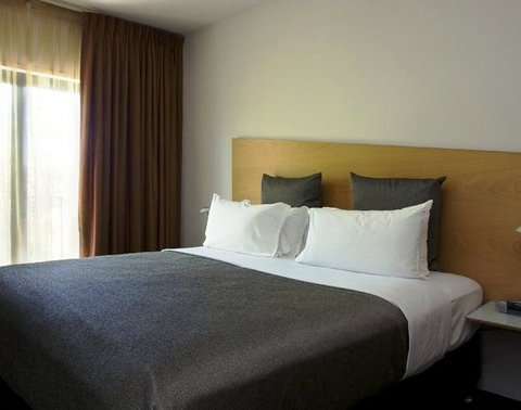 The York Canberra - Hervey Bay Accommodation 1