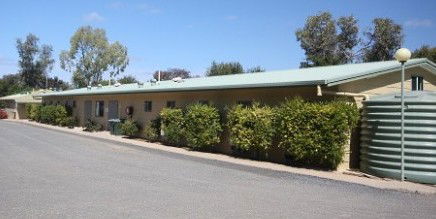 Macdonnell Range Holiday Park - Hervey Bay Accommodation 0