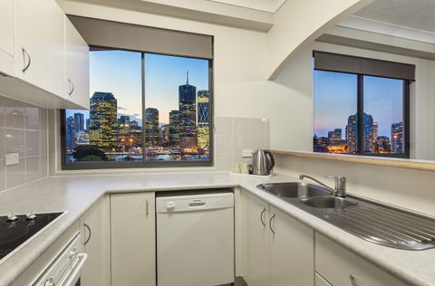 Bridgewater Apartments - Hervey Bay Accommodation 1