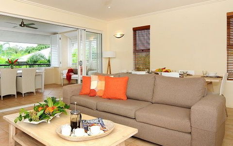 Cayman Villas Port Douglas - Hervey Bay Accommodation 2