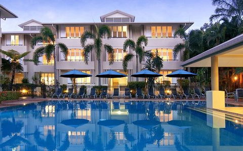 Cayman Villas Port Douglas - Hervey Bay Accommodation 5