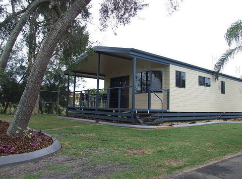 Happy Wanderer Village Caravan Park - Hervey Bay Accommodation 0