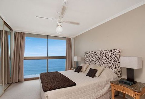 Boulevard Towers - Hervey Bay Accommodation 5