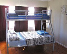 Surf N Sun Beachside Backpackers - Hervey Bay Accommodation 0