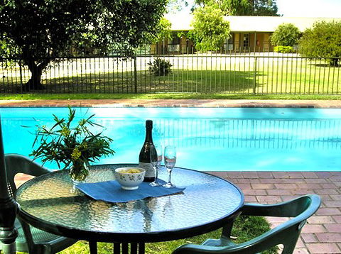 Mountain View Motor Inn And Holiday Lodges - Hervey Bay Accommodation 4