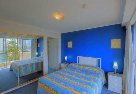 Surfers Beachside Holiday Apartments - Hervey Bay Accommodation 0