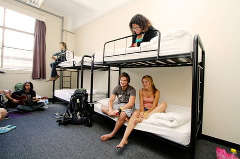 Discovery Melbourne - Tourism Hervey Bay 1