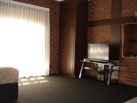 Albury Townhouse - Hervey Bay Accommodation 1